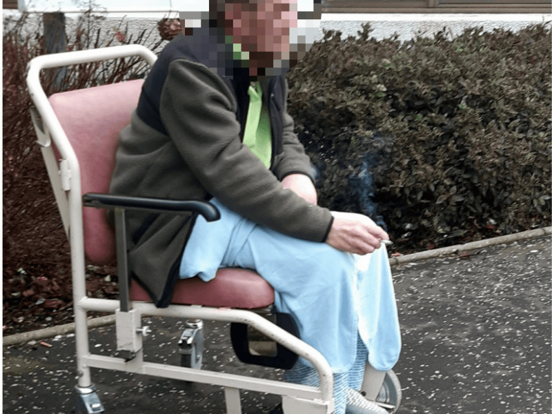 Scottish hospital-range smoking ban not followed by those who are most in need