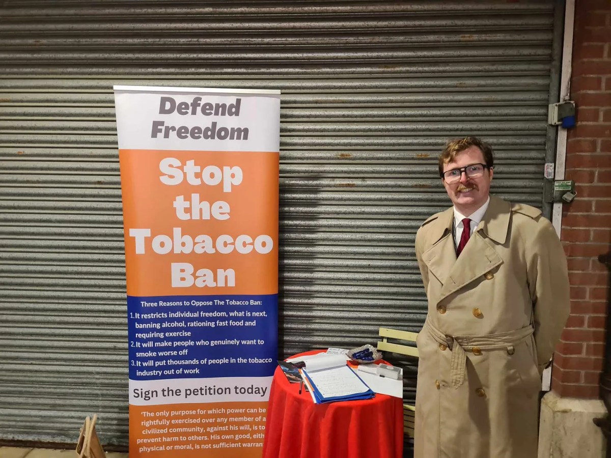 Comment in support of Charles Amos campaigning against phasing out smoking